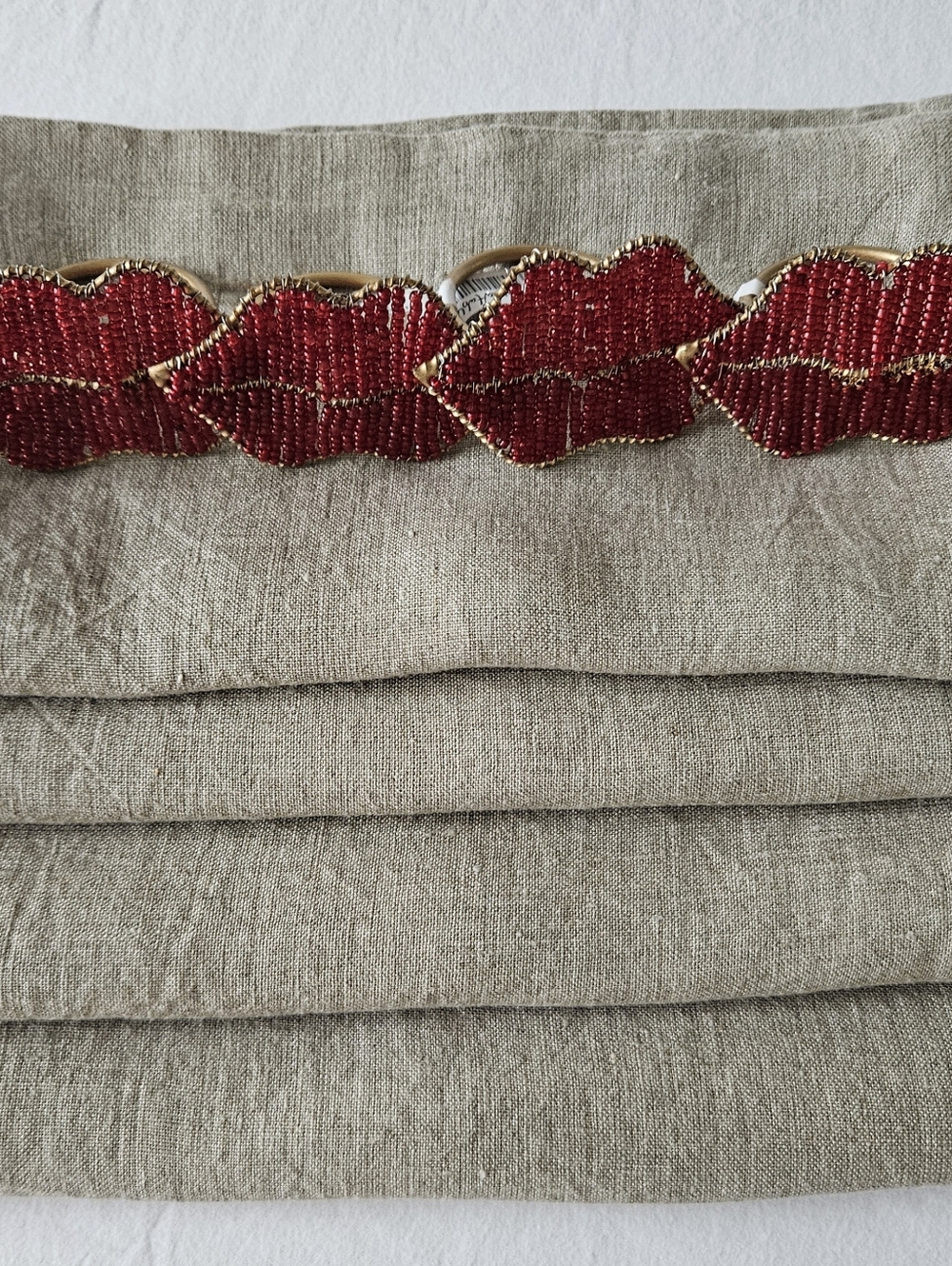 🫦4 European Flax Linen Napkins & 4 Lip Napkin Rings🫦